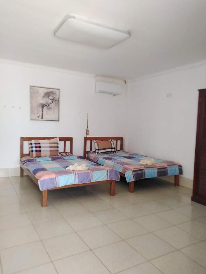 Pat Pat Guesthouse Sihanoukville Exterior foto